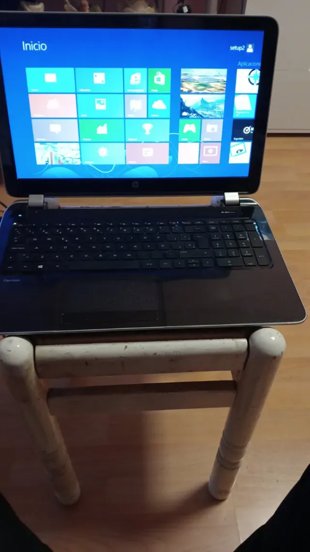 HP Pavilion 15-n057ss Notebook PC