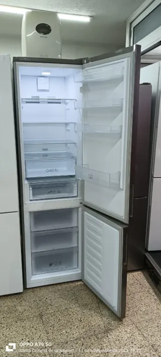 NEVERA COMBI SAIVOD NO FROST ENERGÍA A+