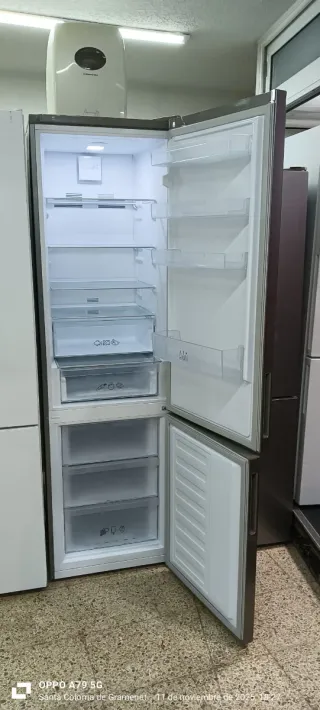 NEVERA COMBI SAIVOD NO FROST ENERGÍA A+