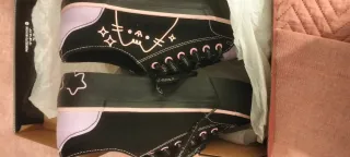 Zapatillas mujer negras y rosas