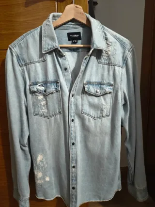 Camisa vaquera Pull&Bear Talla M desgastada