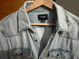 Camisa vaquera Pull&Bear Talla M desgastada