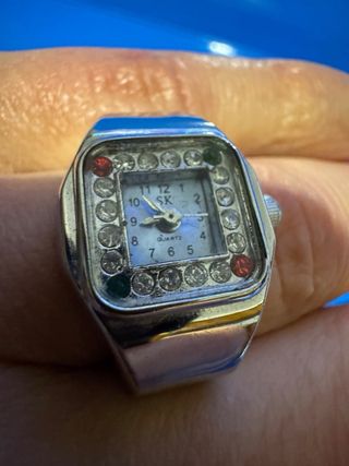 Orologio ad anello con strass