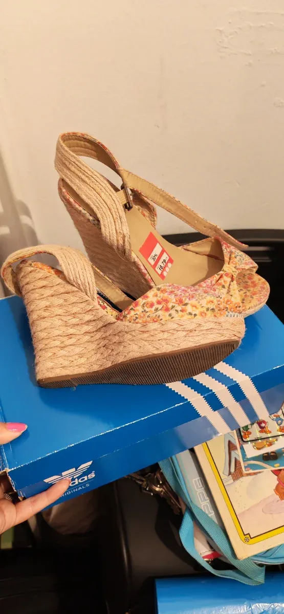 Sandalias Hits Beige Multicolor