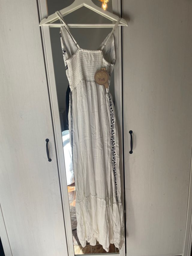 Vestido largo blanco y negro