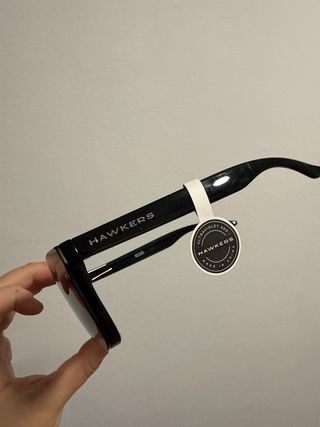 Gafas de sol Hawkers negras y moradas