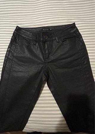 Pantalón negro Massimo Dutti Talla 38 Sin uso