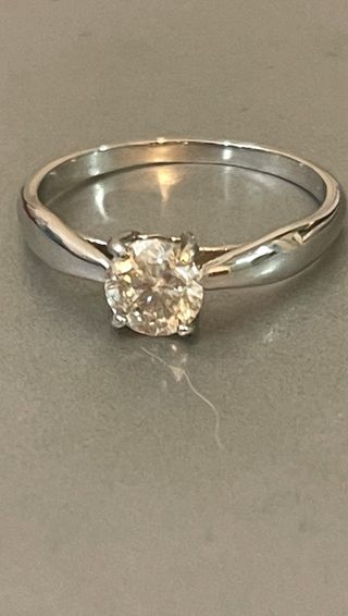 Anillo Oro 18k Diamante 0.61 Ct SI2/F