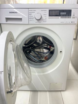 SUPER OFERTA Nevera Electrolux y Lavadora Siemens