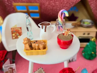 Christmas Cosy Cottage Sylvanian Families