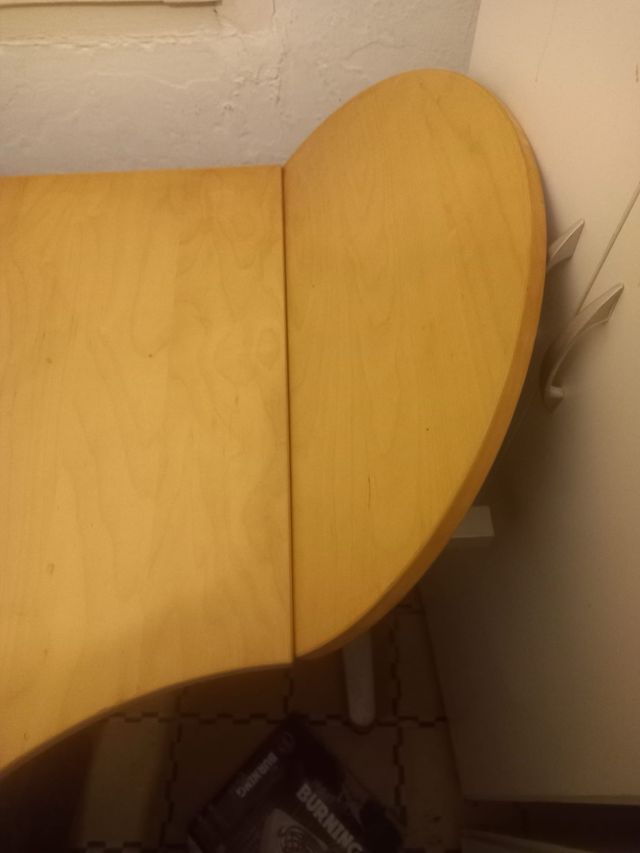 Mesa de madera desmontable