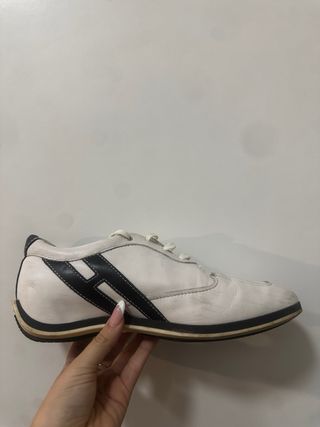 Zapatillas Hogan Mujer Blancas y Negras