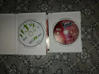 Juegos Wii Fit Plus y La Voz (Nintendo)