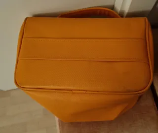 Neceser de Viaje Naranja