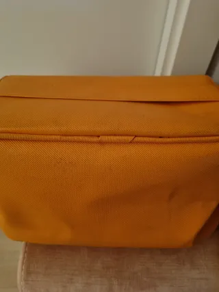 Neceser de Viaje Naranja