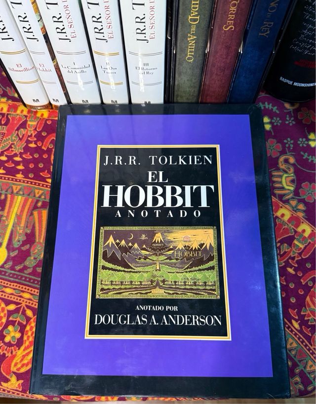 EL HOBBIT ANOTADO