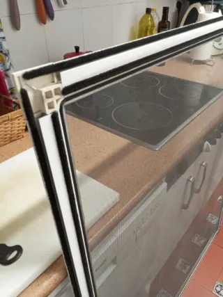 Mosquitera blanca para ventana corredera