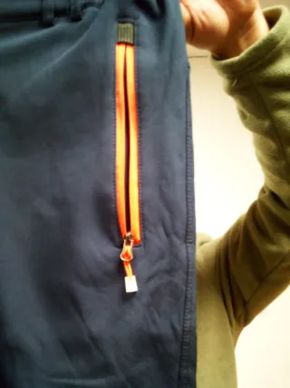 Pantalón de trabajo forrado azul y verde