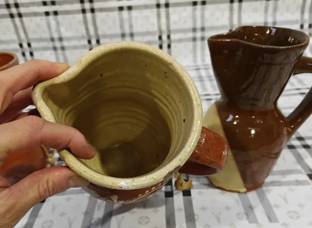 3 Jarras de barro decoradas