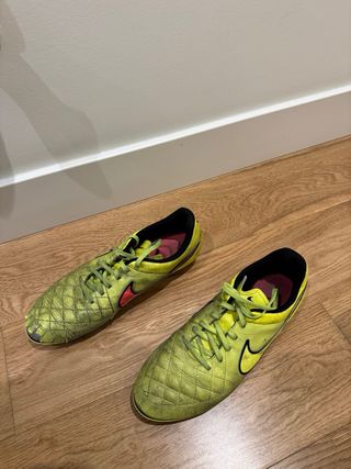 Botas de fútbol Nike Tiempo AG Amarillas