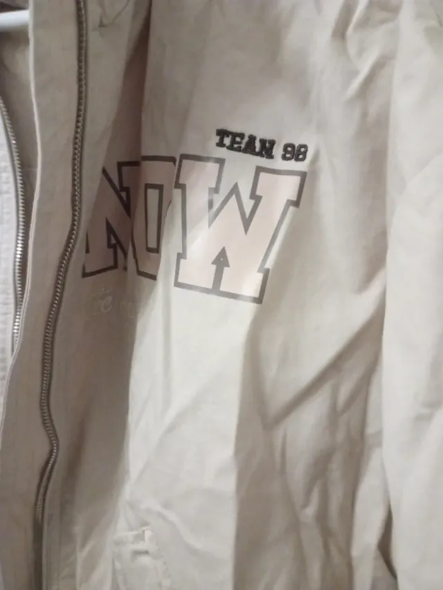 Chaqueta Bershka beige talla S