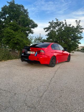 BMW E90 320d 2005