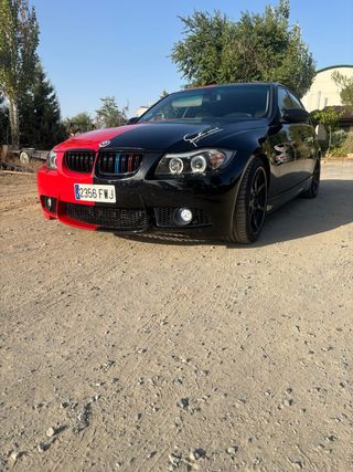 BMW E90 320d 2005