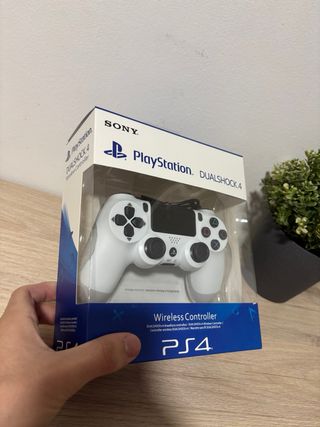Mando DualShock 4 PS4 Blanco