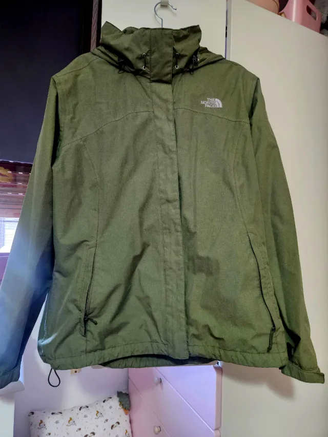 Chaqueta The North Face verde