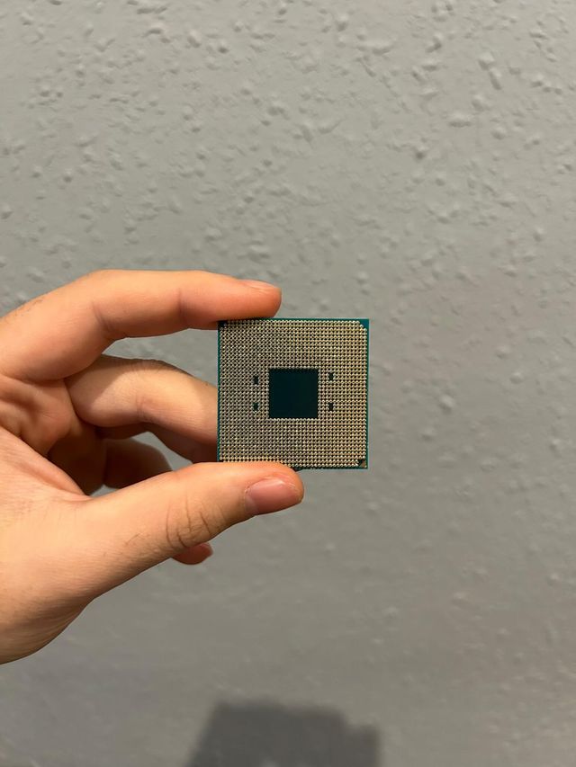 AMD Ryzen 5 1600 AF + ventilador stock – CPU PC