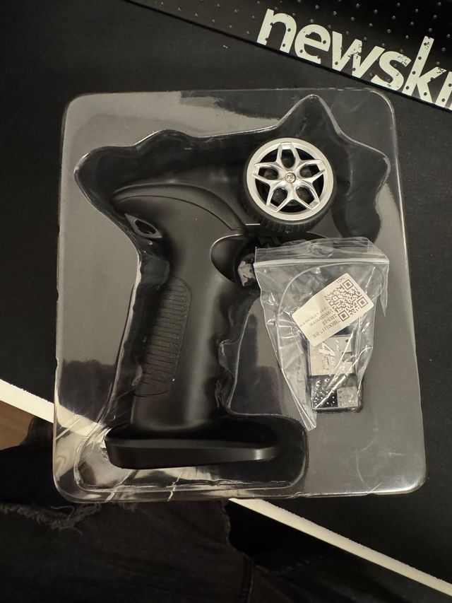 Emisora RC 4 Canales 2.4Ghz TX-4