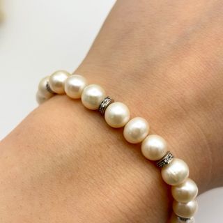 Pulsera de perlas con oro 18kt y diamantes