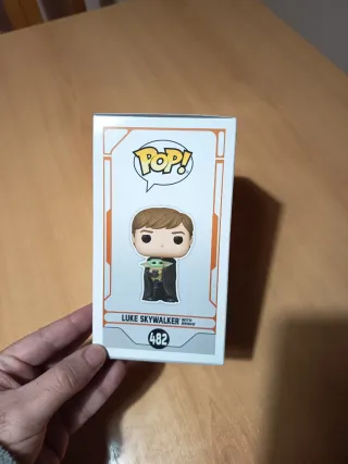 Funko Pop! Star Wars Luke Skywalker con Grogu 482
