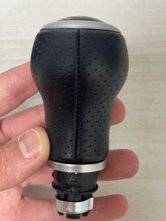 Funda Palanca Cambio Cuero GOLF 5