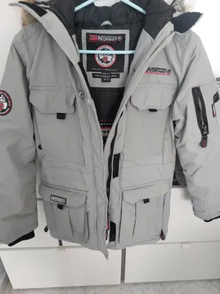 Chaqueta Geographical Norway gris talla S original