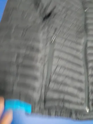 Anorak Vertical Negro con Capucha t.S