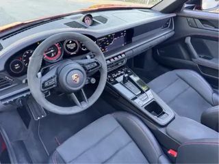 Porsche 992 Race 4 GTS Cabriolet PDK