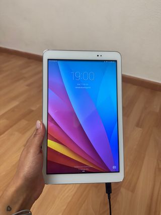 Tablet Huawei Blanca y Multicolor
