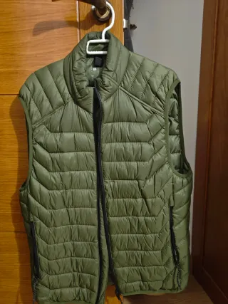 Chaleco acolchado Lefties Talla M