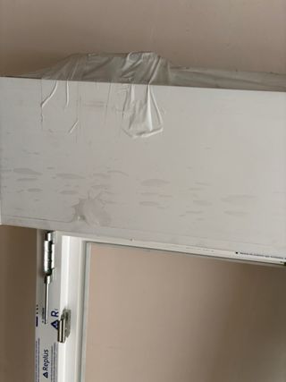 Balconera con cajón nueva