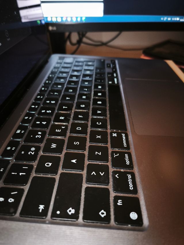 MacBook Air M1 8GB RAM 512GB SSD