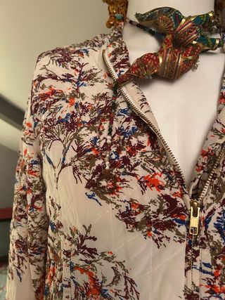 Chaqueta BRUUNS BAAZAR floral