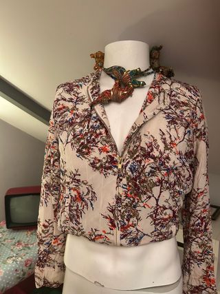 Chaqueta BRUUNS BAAZAR floral