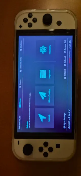 Vendo Nintendo Switch OLED Blanca con magia