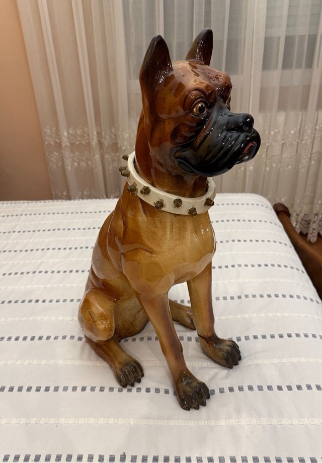 Figura Perro Boxer Cerámica medidas 63cm