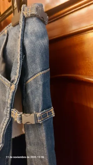 Falda vaquera Levi's azul