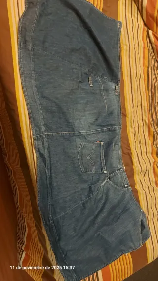 Falda vaquera Levi's azul