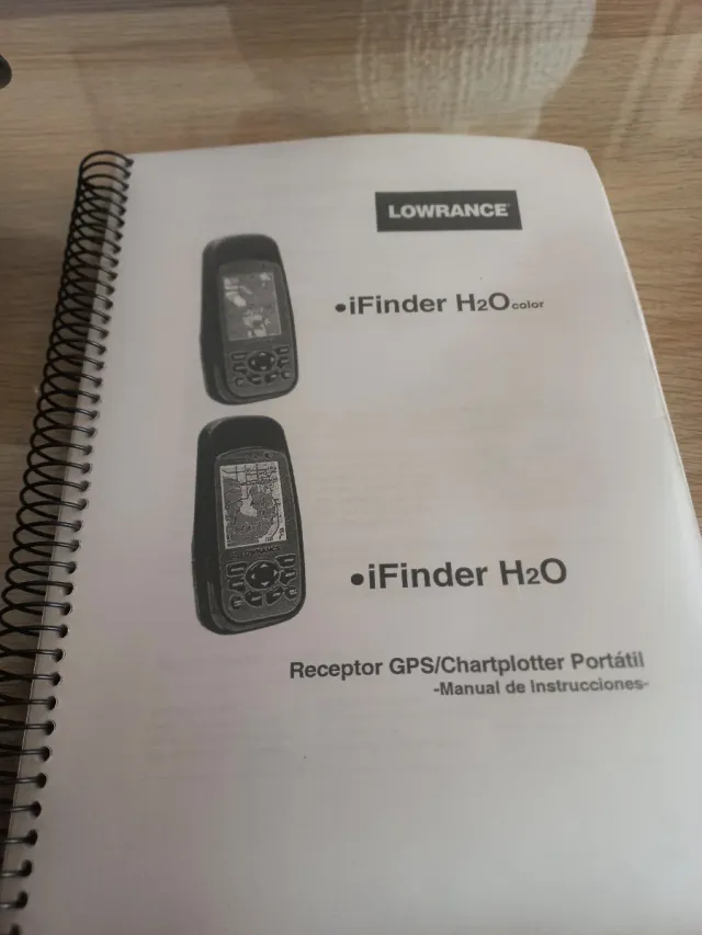 GPS Lowrance H2Oc con soporte