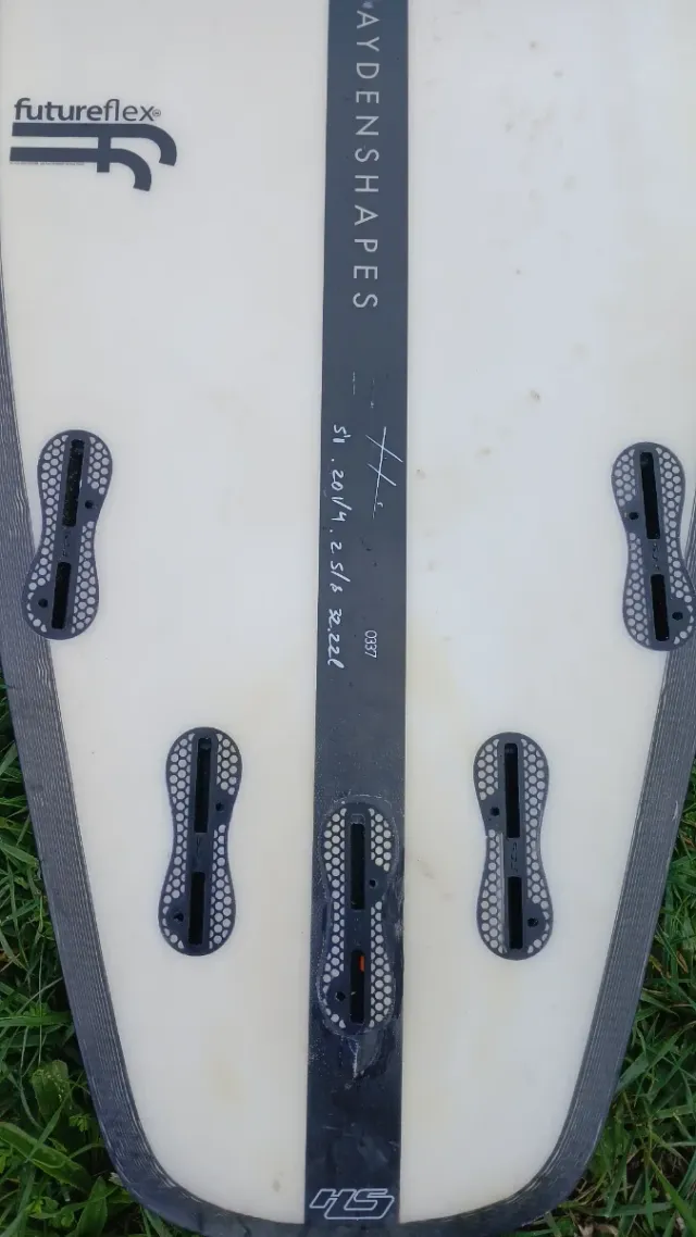 Tabla de surf Hayden Shapes