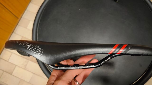 Sella bici Selle Italia 295 gr